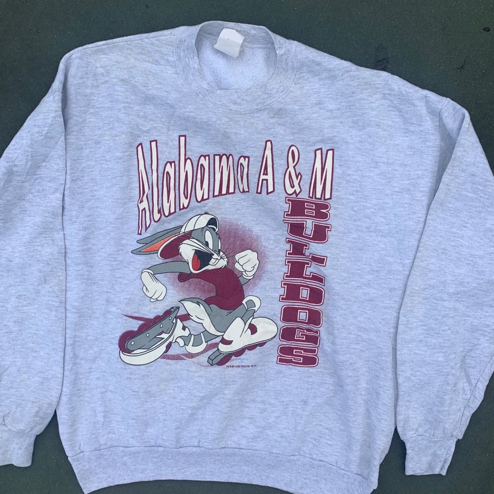 Looney Tunes Sweatshirt